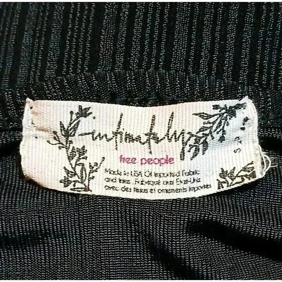 Free People Intimately Black Racerback Pleated Swing Cami Top Flowy Size S/P - Picture 5 of 6